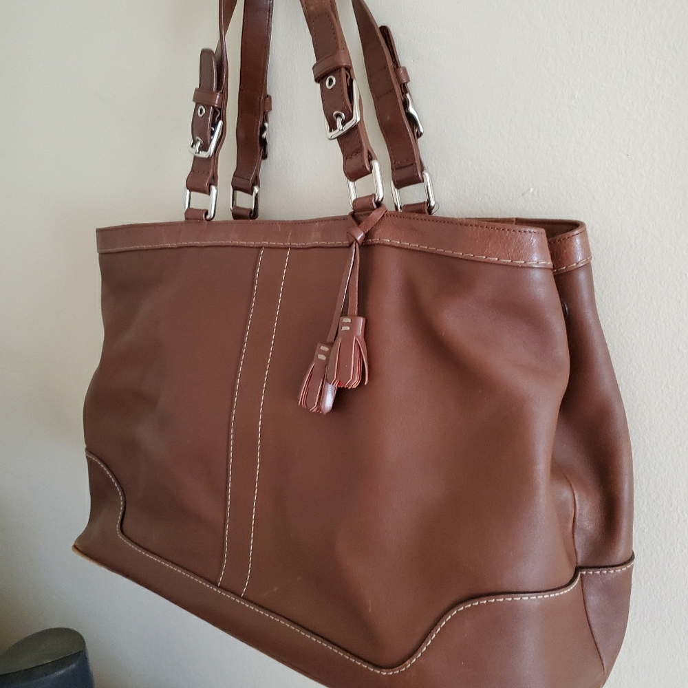 Coach Whiskey Leather XL Tote - E05S 5138 - Picture 9 of 11